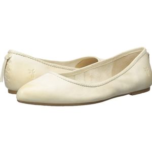 Like New Frye Flats Off White Soft Leather 7.5